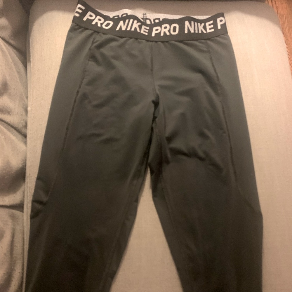 Nike Pro leggings